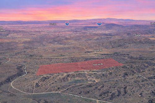 44530 Lewis Valley Road, Hemet, CA, 92544 | Card Image