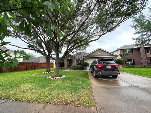 2211 Winding Hollow Dr, Katy, TX, 77450-5603 | Card Image