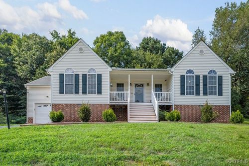 2736 Knobbly Ct, Chester, VA, 23831-8028 | Card Image
