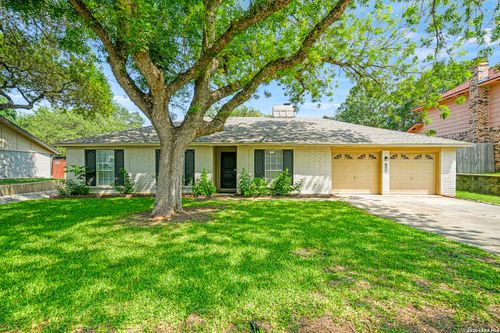 134 High Oak, Universal City, TX, 78148-3706 | Card Image