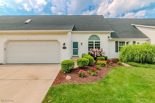 5418 Pebble Creek Ln, Painesville, OH, 44077-9018 | Card Image