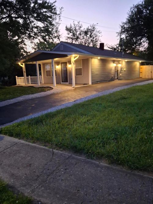 2119 Dawnlight Ave, Columbus, OH, 43211-1927 | Card Image