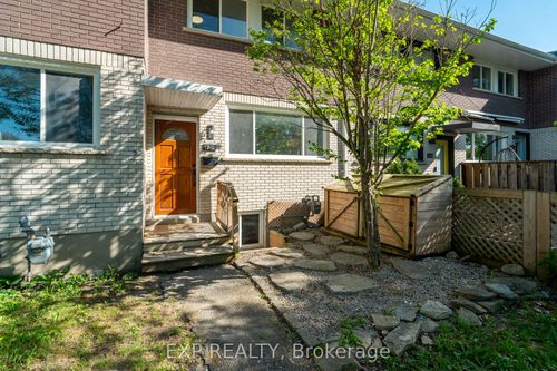 1510 Lepage Ave, Ottawa, ON, K1Z8C9 | Card Image