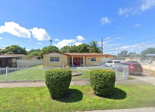 18220 Nw 16th Ave, Miami Gardens, FL, 33169-4151 | Card Image