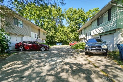 3545-3535 Golden Meadows Ct, Riverside, OH, 45404-1437 | Card Image