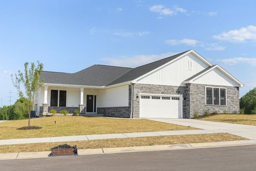 8565 83rd St, PLEASANT PRAIRIE, WI, 53158-2562 | Card Image
