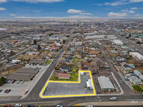 162 Washington St, Twin Falls, ID, 83301-5636 | Card Image