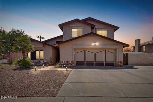 3933 W Saguaro Park Ln, Glendale, AZ, 85310-3259 | Card Image
