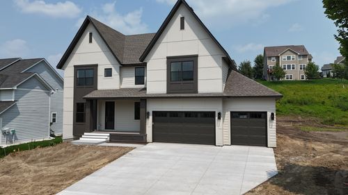 5260 Polaris Ln N, Plymouth, MN, 55446-3798 | Card Image