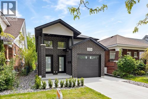 1-2224 Fraser, Windsor, ON, N8X3Z7 | Card Image