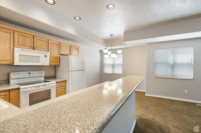 Kitchen | Image 13