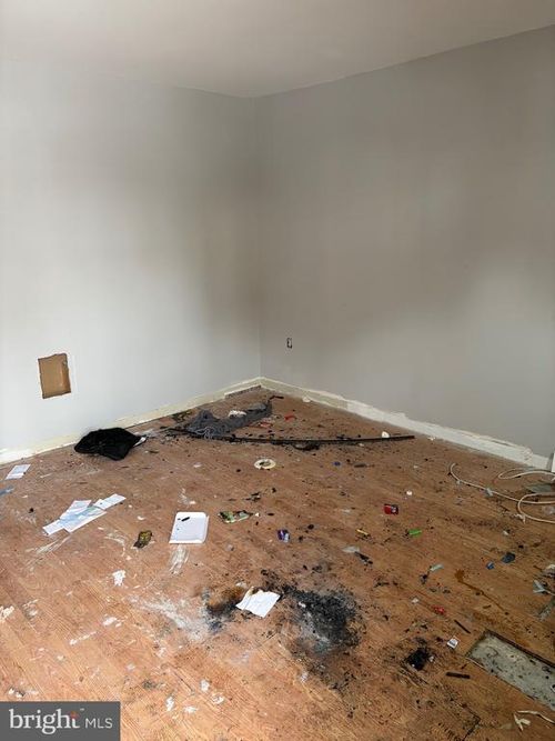 2805 Rosehill St, PHILADELPHIA, PA, 19134-3439 | Card Image