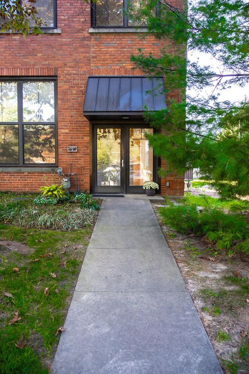 a-222 S Whittaker St, New Buffalo, MI, 49117-1333 | Card Image