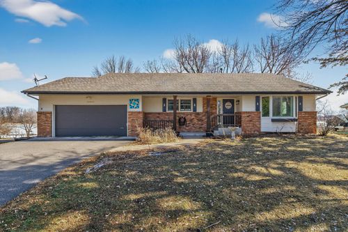 30945 Irene Ave, Lindstrom, MN, 55045-9481 | Card Image
