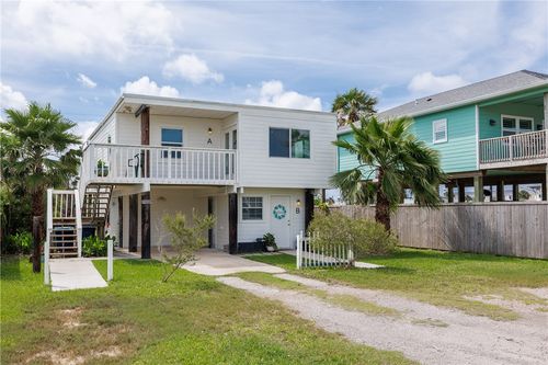 a-321 S 7th St, Port Aransas, TX, 78373-4104 | Card Image