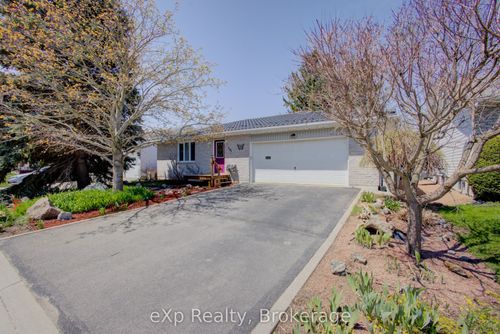 685 Reserve Ave S, Listowel, ON, N4W2L3 | Card Image