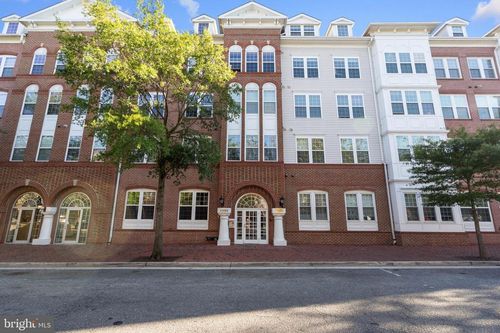 apt-411-4950 Brenman Park Dr, ALEXANDRIA, VA, 22304-8210 | Card Image