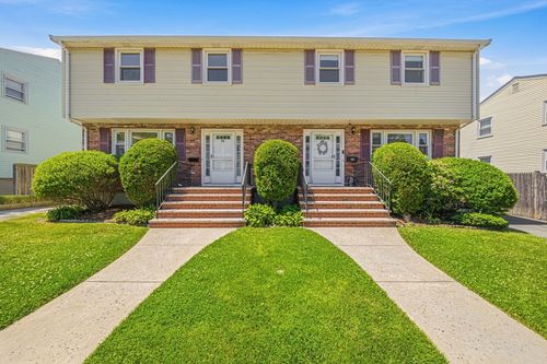 28-26-28 Desmond Ave, Watertown, MA, 02472-1704 | Card Image