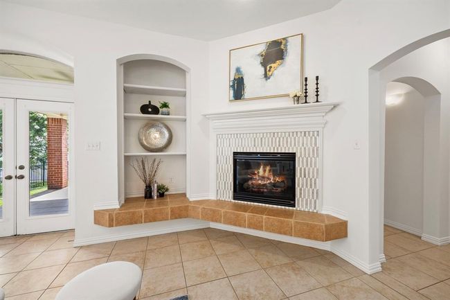 14214 Ayers Rock Rd, House other with 3 bedrooms, 2 bathrooms and 2 parking in Sugar Land TX | Image 18