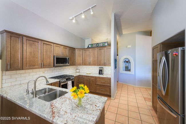 2272 Roadrunner Rd, House other with 3 bedrooms, 2 bathrooms and null parking in Sedona AZ | Image 6