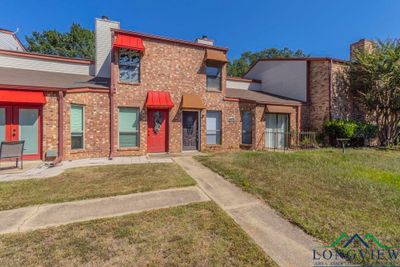 617 Baylor Drive, Townhouse with 2 bedrooms, 2 bathrooms and null parking in Longview TX | Image 3