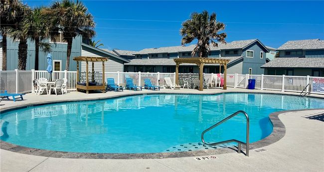 UNIT-1007 - 715 Beach Access Road 1 A, Condo with 2 bedrooms, 2 bathrooms and null parking in Port Aransas TX | Image 21