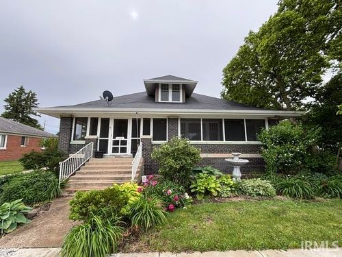 208 N Washington Ave, Fowler, IN, 47944-1167 | Card Image