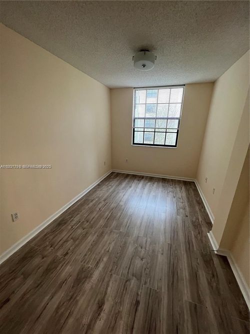 apt-420a-1919 Van Buren St, Hollywood, FL, 33020-7815 | Card Image
