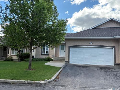 27-330 Stodola Crt, Saskatoon, SK, S7N4N9 | Card Image