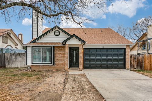 6318 Les Harrison Dr, San Antonio, TX, 78250-5747 | Card Image