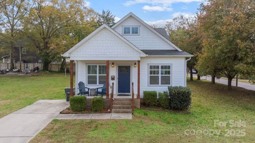 705 W 2nd Ave, Gastonia, NC, 28052-3873 | Card Image