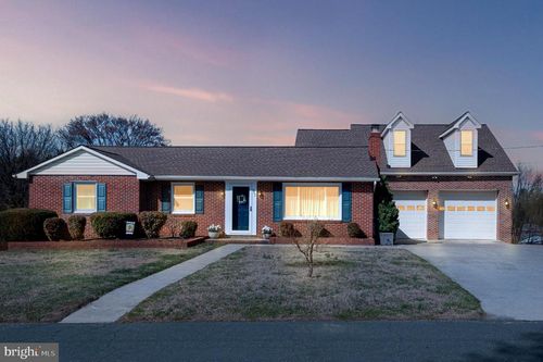 902 Hillcrest Rd, HANOVER, MD, 21076-1504 | Card Image