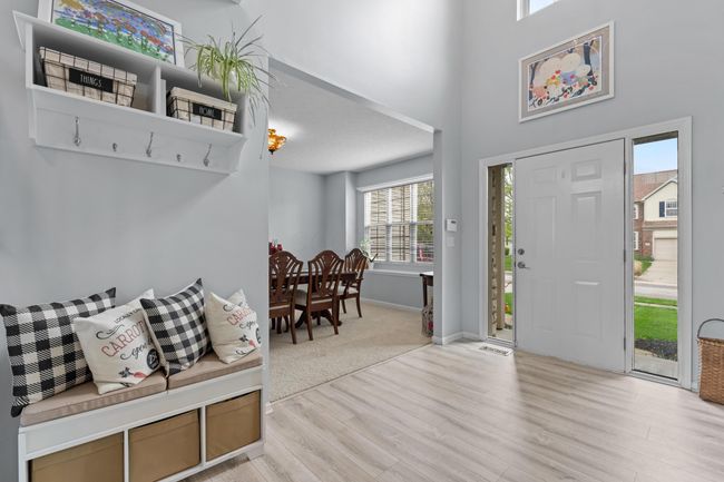 8853 Hickory View St, House other with 5 bedrooms, 3 bathrooms and null parking in Canal Winchester OH | Image 6