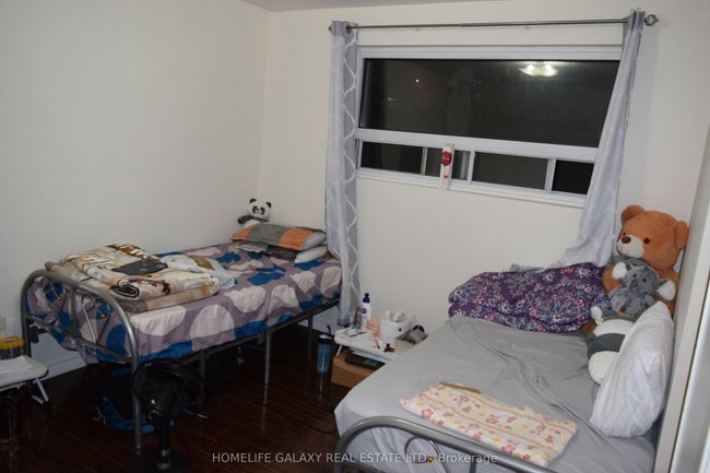52 Peace Dr, House other with 6 bedrooms, 4 bathrooms and 4 parking in Scarborough ON | Image 21