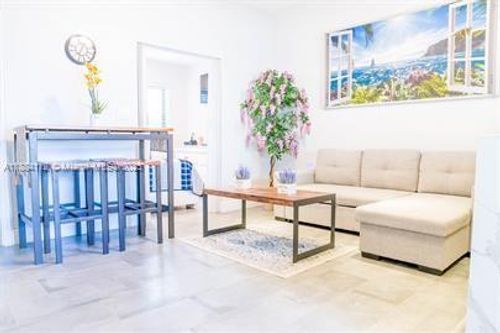 apt-3-824 Ne 4th St, Fort Lauderdale, FL, 33301-1254 | Card Image