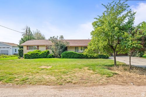 2425 W 200 S, Marriott Slaterville, UT, 84404-8801 | Card Image