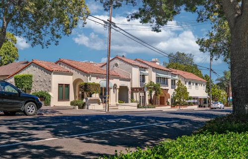 2020-2024 De La Vina Street, Santa Barbara, CA, 93105 | Card Image