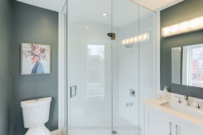 7 Delaware Ave, House attached with 5 bedrooms, 5 bathrooms and 1 parking in Toronto ON | Image 28
