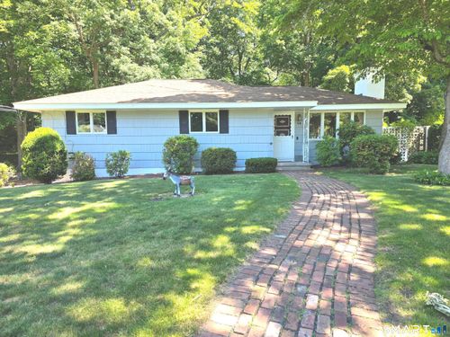 54 Hemlock Rdg, Cheshire, CT, 06410-2631 | Card Image