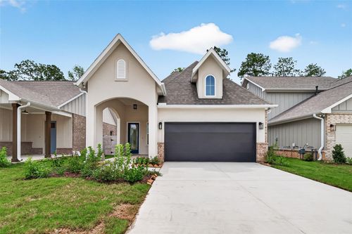 11219 Moccasin Dr, Montgomery, TX, 77316-3642 | Card Image