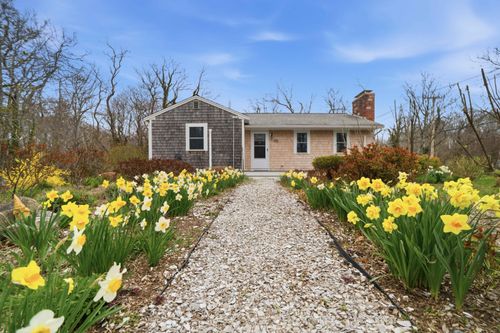 26 Locust Rd, Orleans, MA, 02653-2426 | Card Image