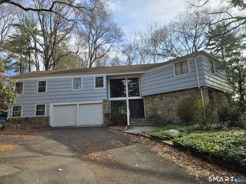 677 W Hill Rd, Stamford, CT, 06902-1412 | Card Image