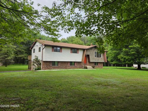 52 Rose Ln, Honesdale, PA, 18431-7628 | Card Image