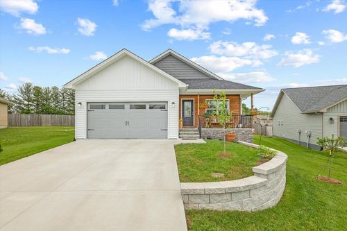 60 Sky View Meadow Drive, Crossville, TN, 38555 | Card Image
