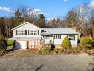 224 Hungry Lane Road, House other with 3 bedrooms, 3 bathrooms and null parking in Hastings NY | Image 2