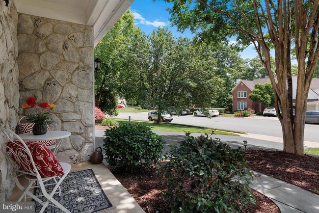8924 Cross Chase Cir, House other with 4 bedrooms, 5 bathrooms and null parking in LORTON VA | Image 6