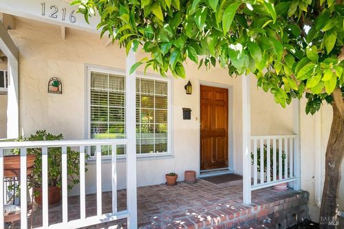 1216 Vallejo Ave, Novato, CA, 94945-2320 | Card Image