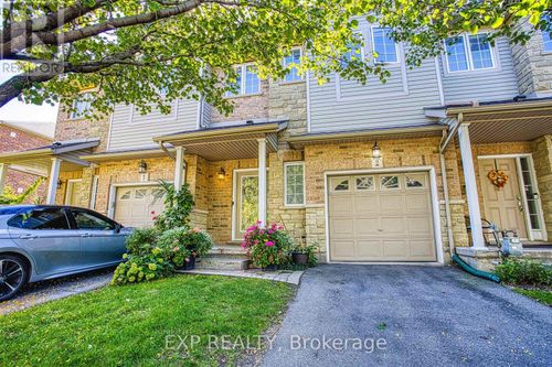 2-25 Ivybridge Dr, Stoney Creek, ON, L8E0A5 | Card Image