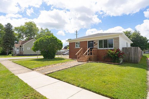 19894 Vermander Avenue, Clinton Charter Township, MI, 48035 | Card Image