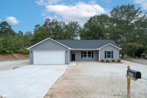 203 Southside Dr, Laurens, SC, 29360-3149 | Card Image